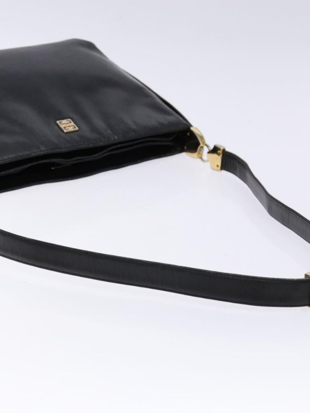 Authentic GIVENCHY Shoulder Bag Leather Black Gold - Picture 14 of 16